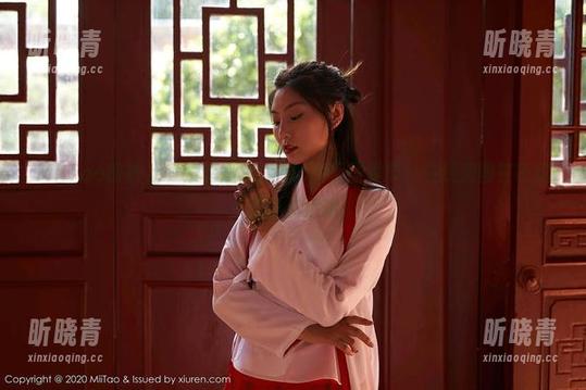 MiiTao蜜桃社 - 索菲娅Sophia的万圣季节：在线美图在等你，胆小勿近哦！
