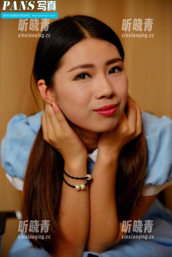 PANS写真-思妍 PANS写真 - 思妍新出图册:“死库水”困了我一整个夏天,快来看我如何自救