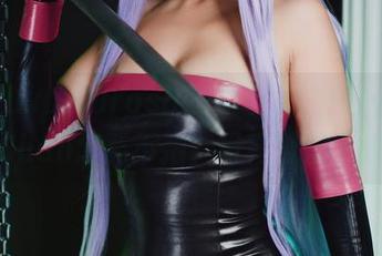 ShizukuMurasaki的姿态，PuyPuyChan怎能不拍？写真合集上线