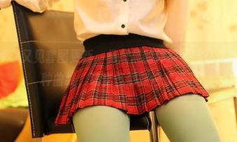 ROSI写真 – 又见套图更新，杨晨晨的体操服穿在身上，因为那种曲线，让空气都变得紧张。