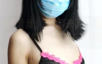 ROSI黑色蕾丝，真的带来了一点小小的不安，图包里的每一幕都在喃喃自语。