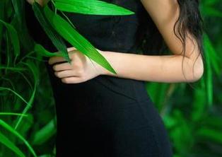 TuiGirl推女郎 – “这不是一件皮衣，这是哈尼宝宝的超能力”，翻看这张图片有些后悔！