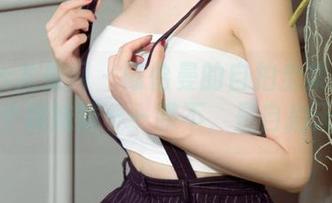 UGirls尤果网 – 陈怡曼的自拍全集：天上掉下个林妹妹——哦不，是自拍天后！