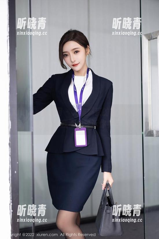 Xiuren秀人网 - 大美媚京的女神高清图库，别担心，我不会告诉你实际光景。