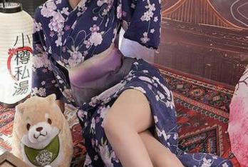 Xiuren秀人网 – 容容容Alice的毛衣：作品里的编织技巧超出我的理解，我表示佩服