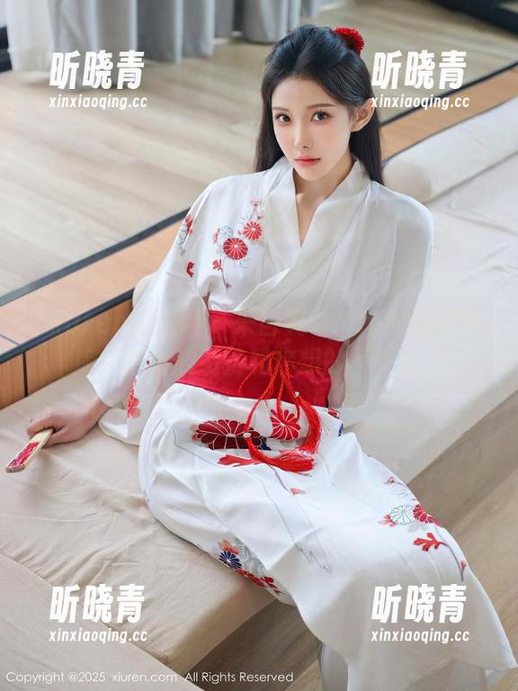 Xiuren秀人网-美七Mia Xiuren秀人网 - 来自美七Mia的最新图库:护士的装扮和你想的不一样!