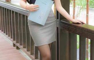 Xiuren秀人网 – 各位！“鱼子酱Fish”的少女图包免费奉上，谁说少女不可以有肉？