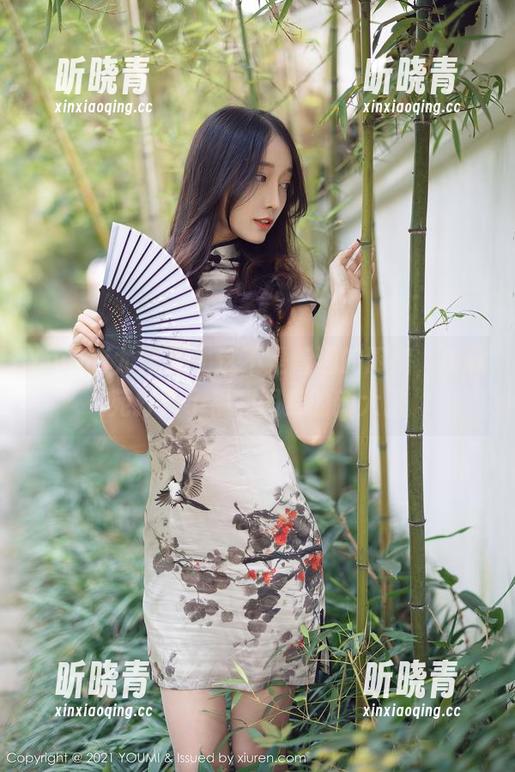 YouMi尤蜜荟-黄歆苑 YouMi尤蜜荟 - 这不是普通的厨房,黄歆苑打开了福利图集的新大门