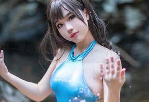 一顿美食还是一组高清？七七娜娜子的女仆套图让我难以选择！