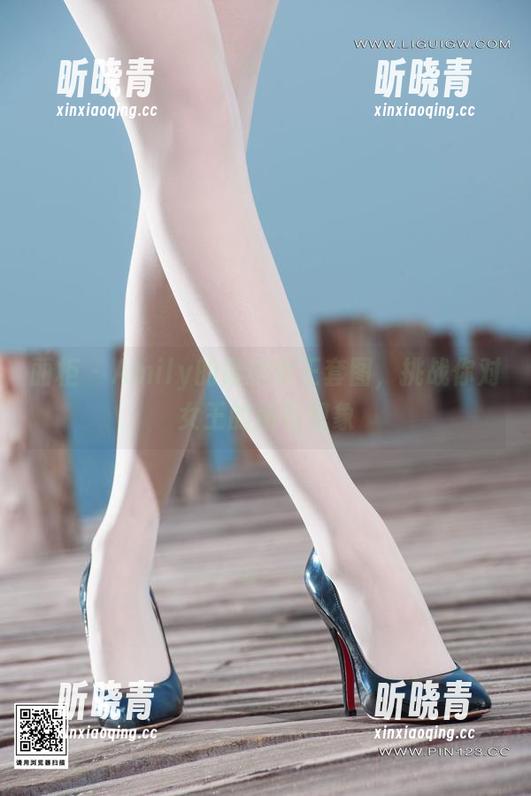 丽柜 - Amily的最新女王套图，挑战你对女王的所有想象