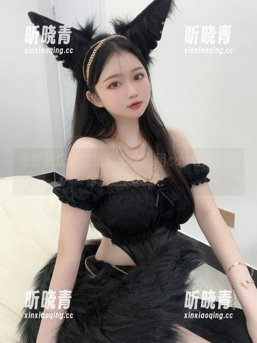 依依超级懒 依依超级懒的镂空七夕:用cos与原图把你挑逗到极致!