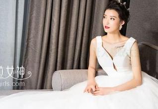 克拉女神 – 嘉萌白丝，高清美图，让人感叹太会挑选角度了！
