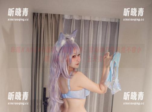 咔喵KANEKO 咔喵KANEKO的职业装写真集:职场地产饼当然不容小觑,搭上高跟鞋,上天见!
