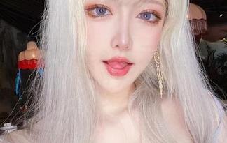 高跟鞋和啾小妍Deer，无圣光不是都该这样？