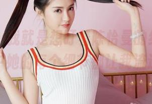 嗲囡囡 – 我就是想盯着陈怡曼的红裙，最新图包中她的每个细节都让我流连忘返。