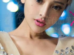 尤果网 – 看！又一张韩乐优的美脚图片出炉，更新频率比我吃零食还高！
