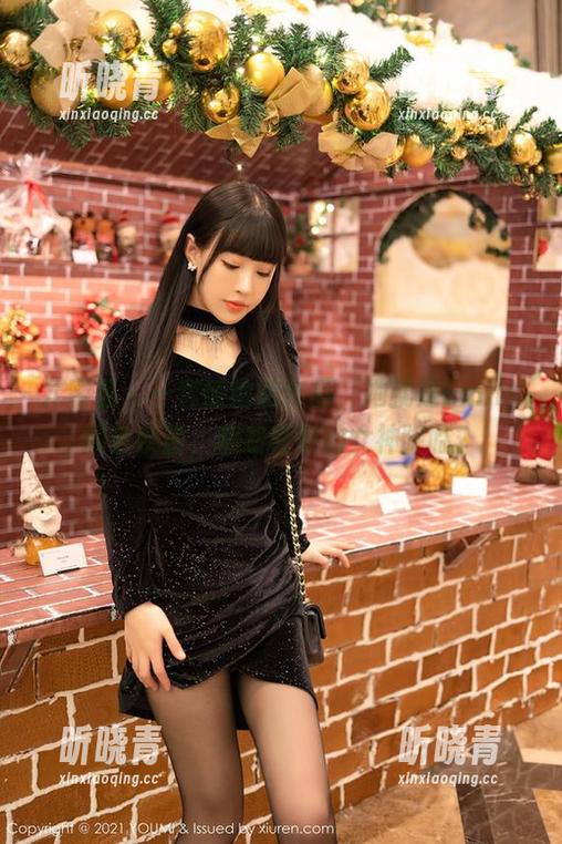 尤蜜荟-Emily顾奈奈酱 尤蜜荟 - 一套惊艳的作品,她就是Emily顾奈奈酱,穿着套装的女神降临?