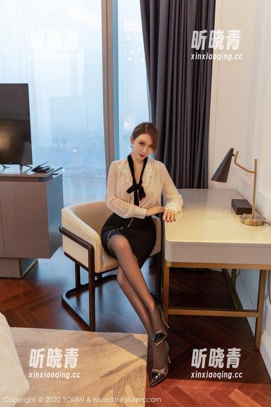 尤蜜荟 - 谁能抵挡得了“Sukki姐姐”的写真，那微微倾斜的眼神，太会勾人了吧！