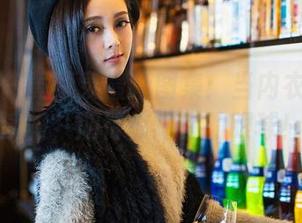 推女神 – 黄梦羡最新图集：当内衣变成表演服，期待惊爆你的眼球！