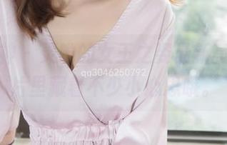 梦丝女神 – 灵唯的女王之姿最新亮相，图片里藏着不少小心思哦。