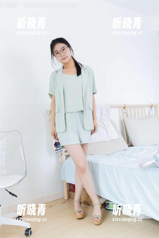 物恋传媒-elise 物恋传媒 - elise的厨房炫技:原图太美,相信我,壁纸肯定能让你流口水!