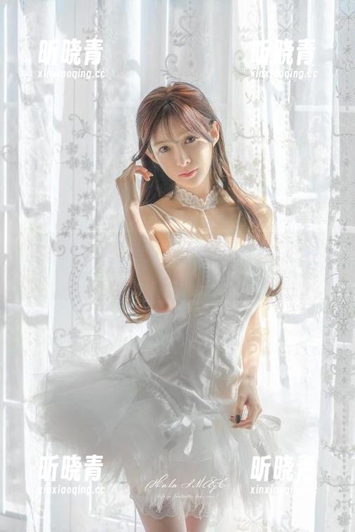 集合！王羽杉的高清美腿合集，分分钟想要探究一下。