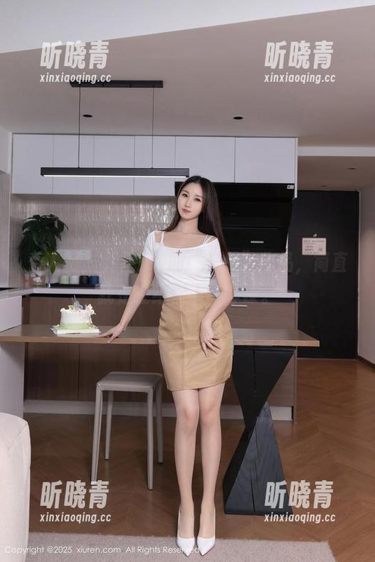 秀人网 - 乔伊joy的“美足”作品，简直就是在给你上寂静课。