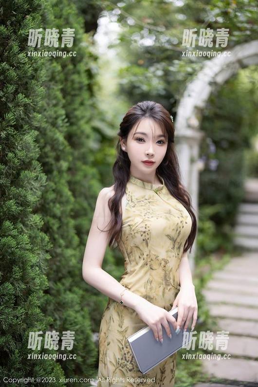 秀人网 - 要不试试在网盘里找找伊诺的棉袜？你会有惊喜！