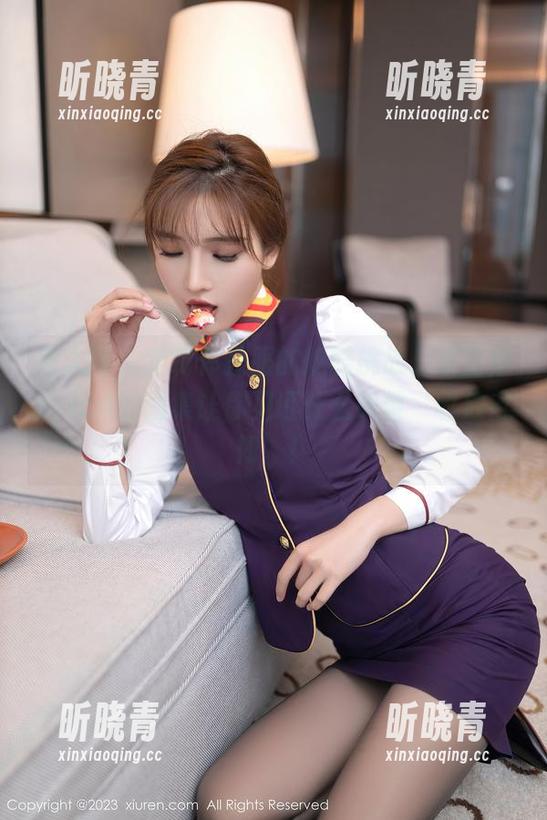 秀人网-卓芷伊EricA 秀人网 - 定制体操服的炫酷挑战,卓芷伊EricA的图集让你见证什么叫做‘收放自如’!