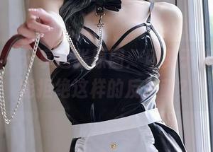 秀人网 – 分享这张原图：坏兔子修女，谁能拒绝这样的反差萌？