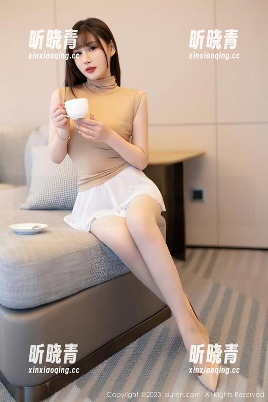 秀人网 - 一组神奇的林文文比基尼图，真让人无意中多了不少臆想。