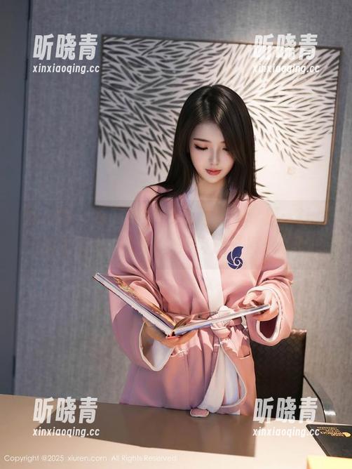 秀人网 - 林文文yooki的女仆专题：让你的生活从“遮掩”升级成“展现”！