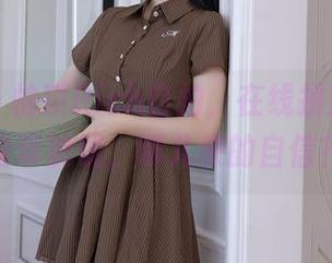 秀人网 – 柚琪Rich自拍，在线拼贴，原图自带滤镜，哪儿来的自信？