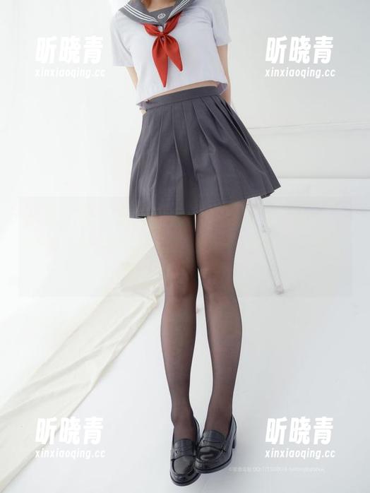 紧急企划-樱樱樱可 紧急企划 - 看完樱樱樱可的定制“甜心”图集,我无意中为我的孤单血拼了,感情状态岌岌可危!