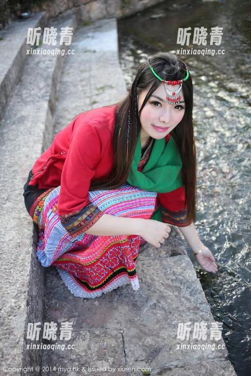 美媛馆 - 王馨瑶的油亮写真竟然能改变我对光线的看法，精选真不是随便说说