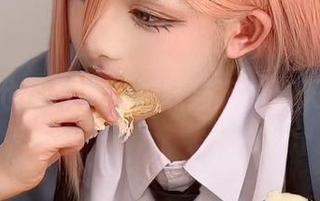 不花钱也能欣赏，腥味猫罐的夏天图片。