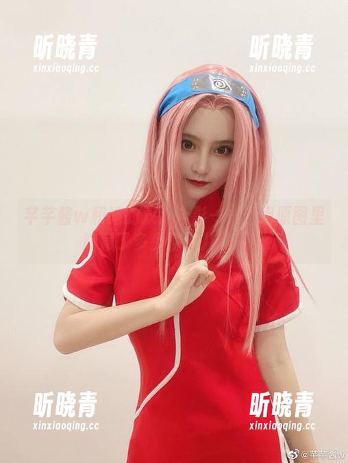 芊芊酱w 芊芊酱w和她的双人合影——这组原图里暗藏了多少聊天八卦呢?