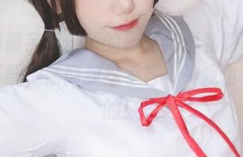 每次都被芋圆侑子的雅儿贝德私服种草，果断下载，然而我这手艺……我也是不错的！