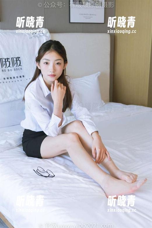 袜啵啵-稚予 袜啵啵 - 稚予与蓝丝的旖旎结合,下载以后再聊!