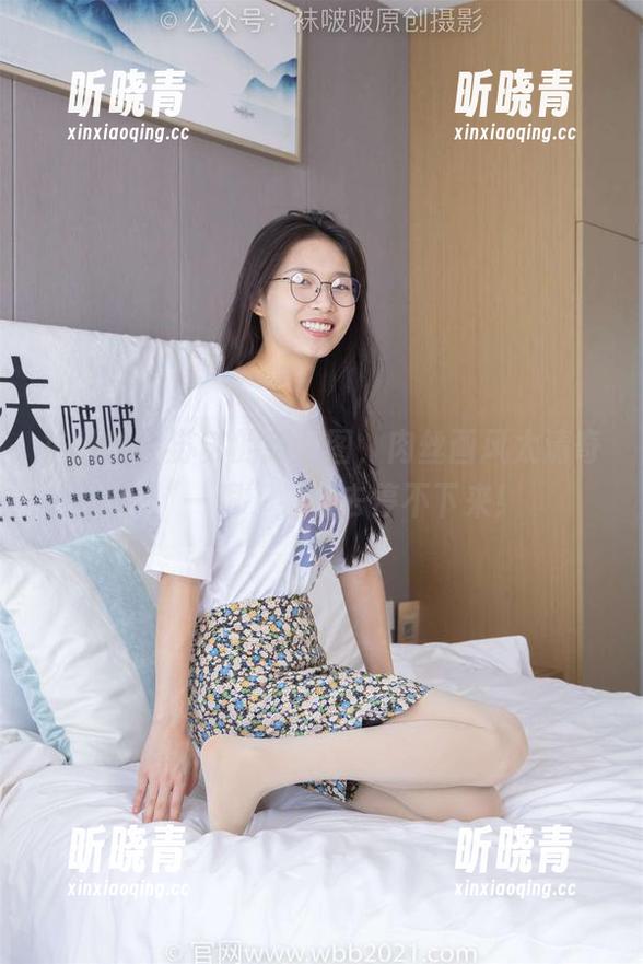 袜啵啵-苏苏 袜啵啵 - 苏苏的新美图,肉丝画风太清奇,“一眼”看过去停不下来!