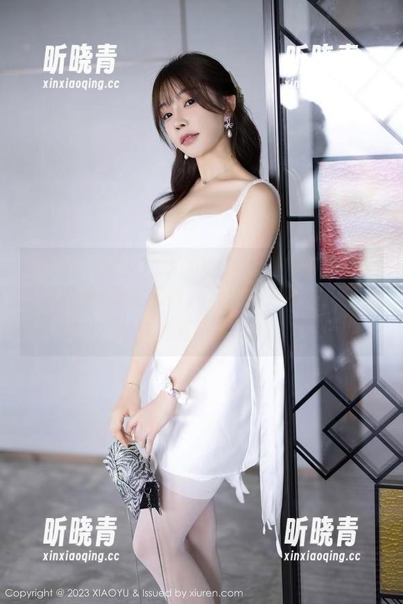 语画界-萌汉药baby很酷 语画界 - 修女概念的高清写真:萌汉药baby很酷的这波操作我只想问一句,何时能再来点新花样?