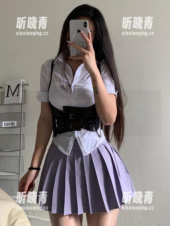 微密圈 - 不得不说，陈佩奇的肉丝油腻感竟然让人眼睛一亮，配上豹纹内内，壁纸上谁顶得住这冲击？