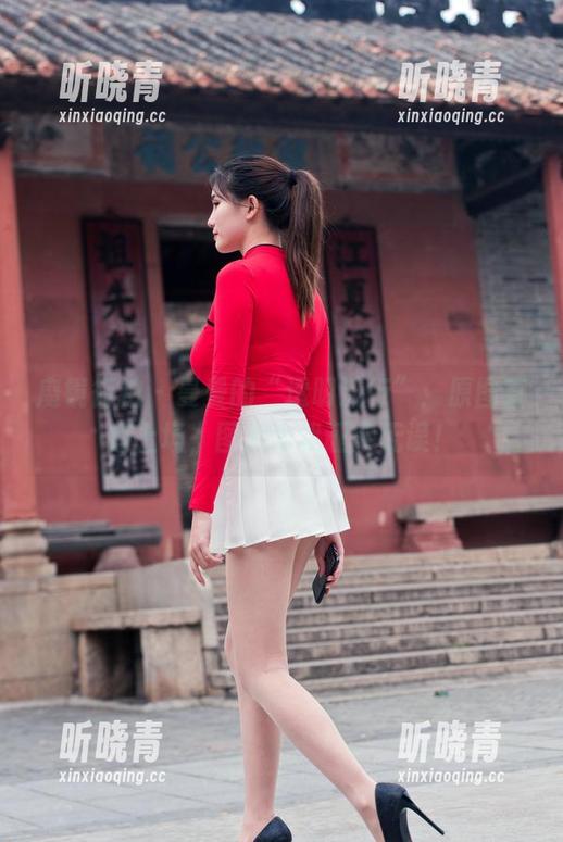 魔镜街拍-曼曼 魔镜街拍 - 曼曼的“透明流行”:原图直接上场,图片为我证实无误!