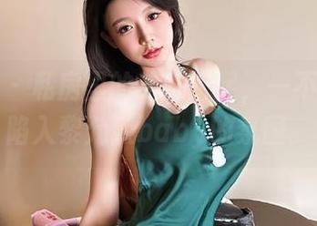 微密圈 – 私房里的美腿玉足，一不小心就陷入黎允熙baby的氛围。